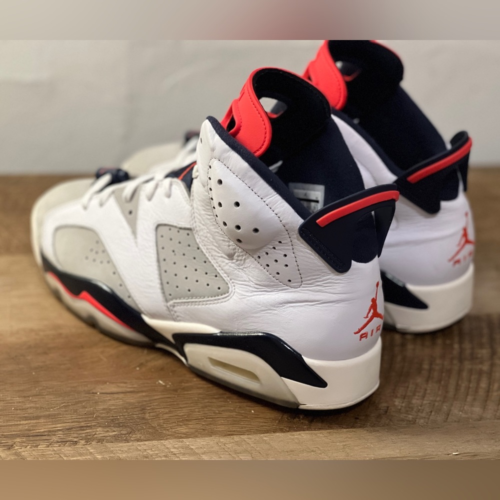 Jordan 6 Retro 'Tinker Hatfield' (2018) - Picture 6 of 8